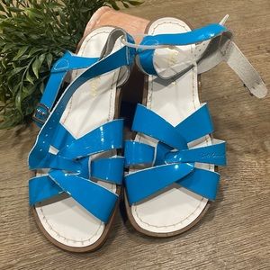 Sea salt sandals